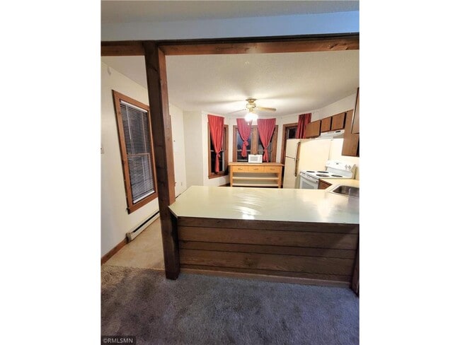 Building Photo - 403 1/2 N Fremont St