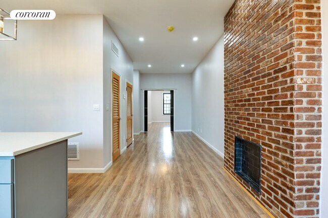 Building Photo - 741 Decatur St