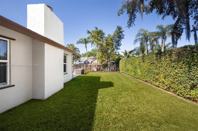 Building Photo - 10401 SW 139th St