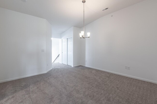 Building Photo - LIKE NeW Fisher Homes Condo Per Rent is $1849.00