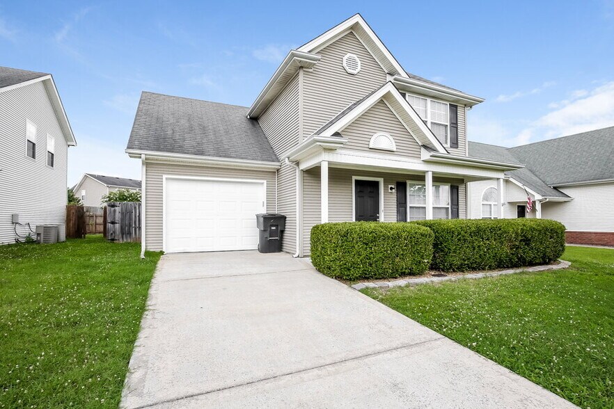Building Photo - 1440 Westview Dr