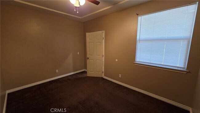 Building Photo - 12432 Celebration Dr