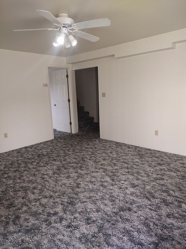 Building Photo - 1439 Terrace Dr
