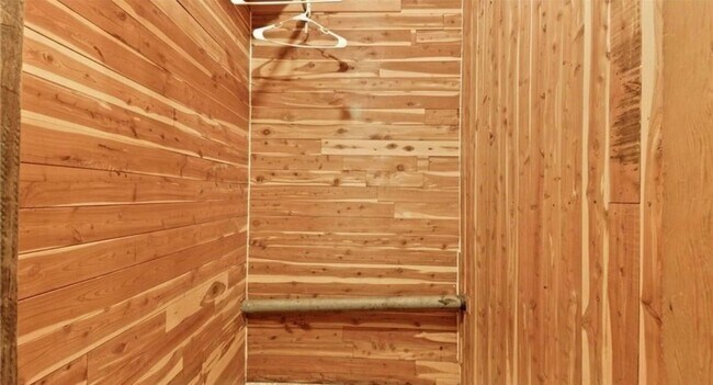 Building Photo - 1820 McGougan Rd