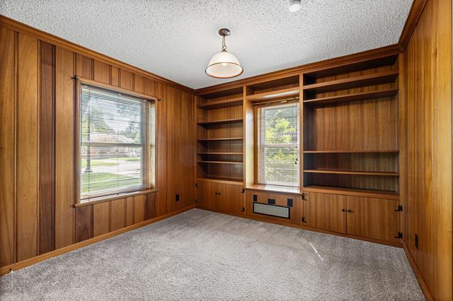 Building Photo - 945 Sam Dealey Dr