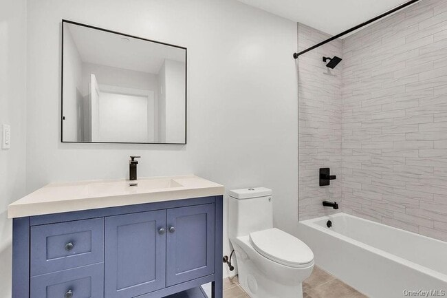 Building Photo - 185-191 Ashford Avenue Unit 12