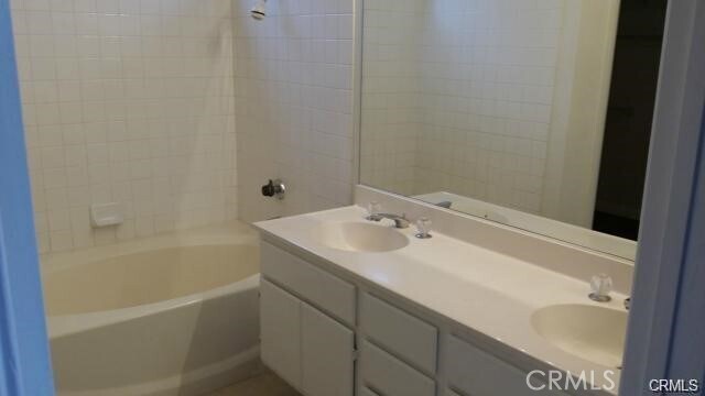 Building Photo - 19178 White Dove Ln