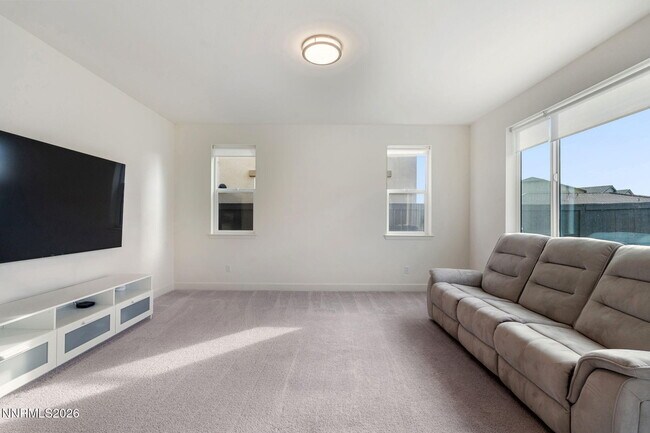 Building Photo - 6747 Ronaldinho Dr