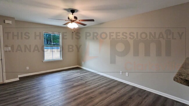 Building Photo - 107 Smithson Ln