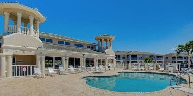 Building Photo - 6640 7th Ave Cir W