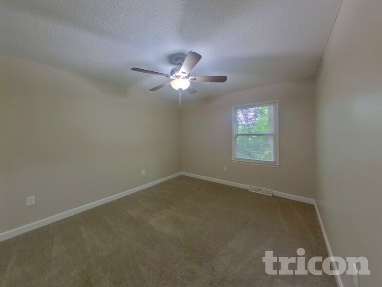 Building Photo - 9304 Harps Mill Ct