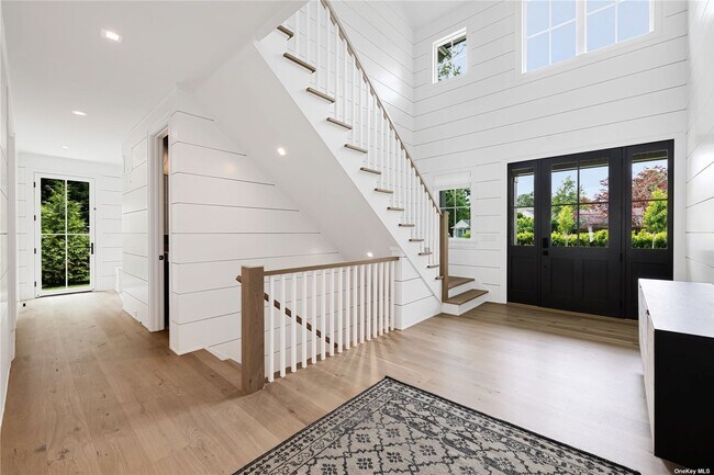 Building Photo - 23 Bayview Rd