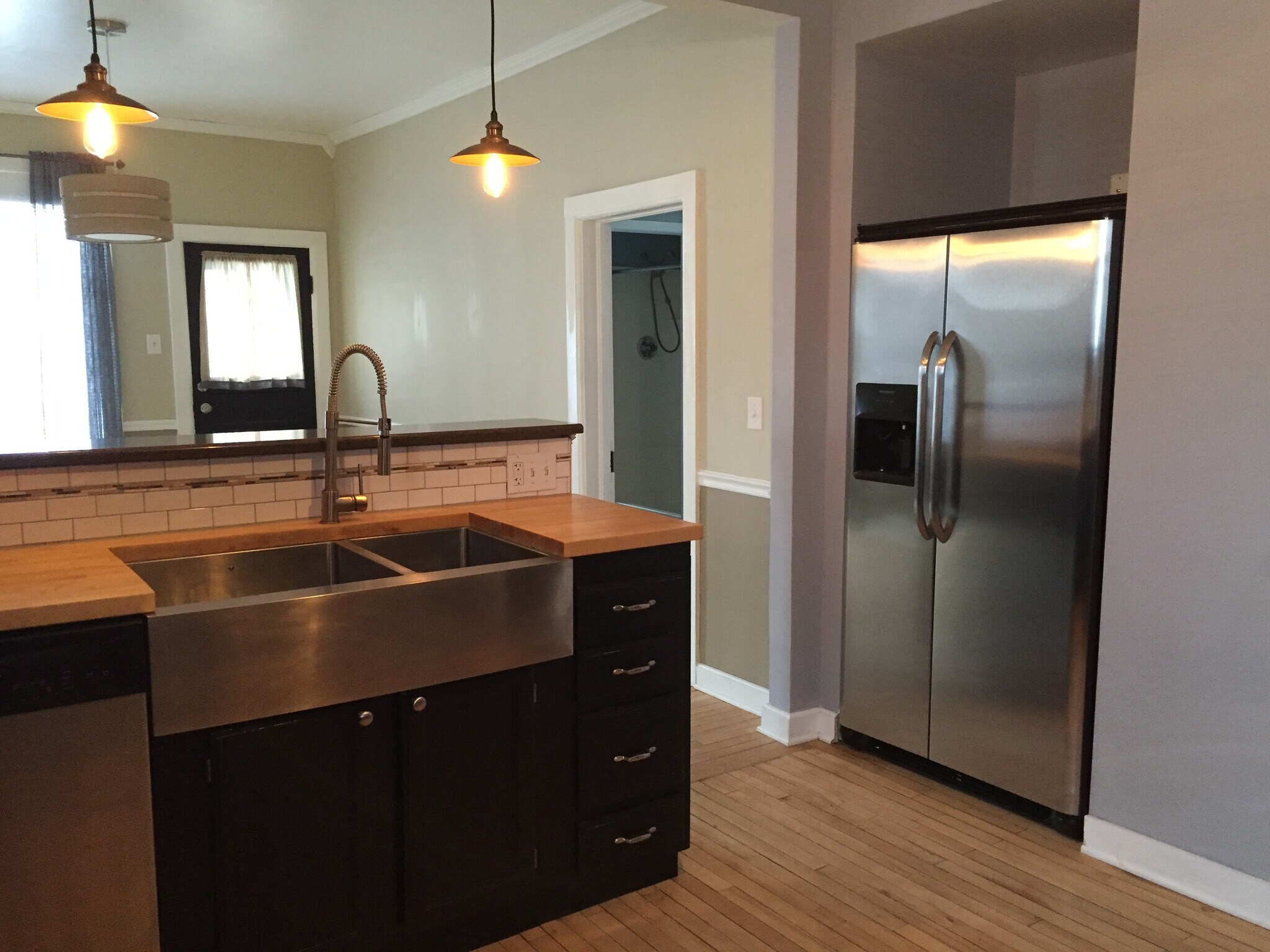 Building Photo - 1420 Church St