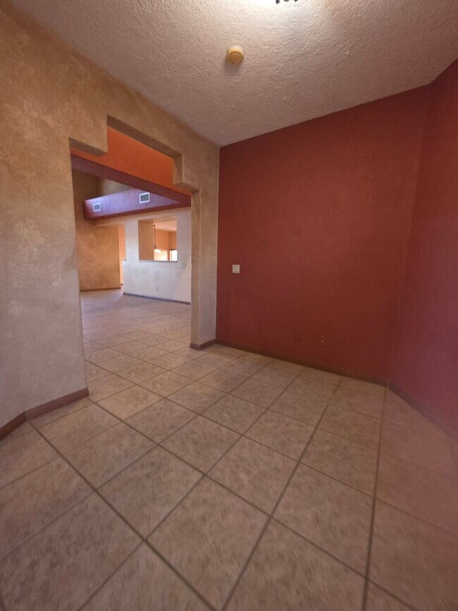Building Photo - 8152 Eagledancer Ave
