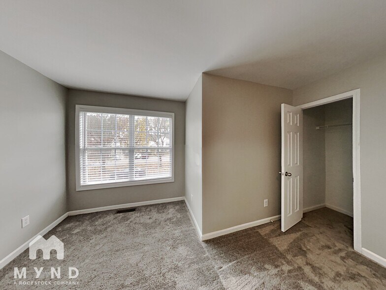 Building Photo - 232 Hiram Terrace