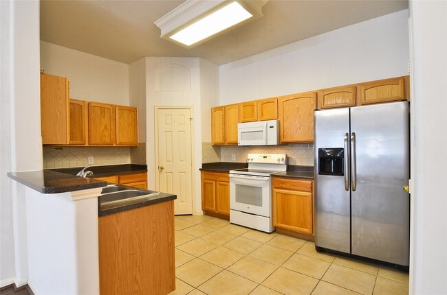 Building Photo - 2710 Grants Lake Blvd