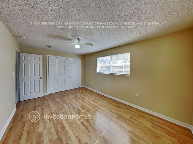 Building Photo - 2522 Holly Rd