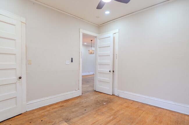 Building Photo - 1144-1150 N 33rd St