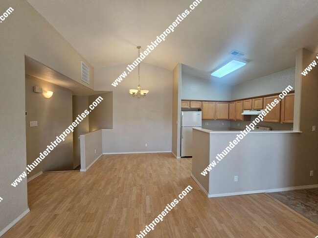 Building Photo - 5743 Valle Alegre Pl NW