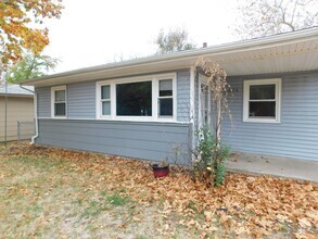 Building Photo - Lovely 3 bedroom/1 bath home in El Dorado!