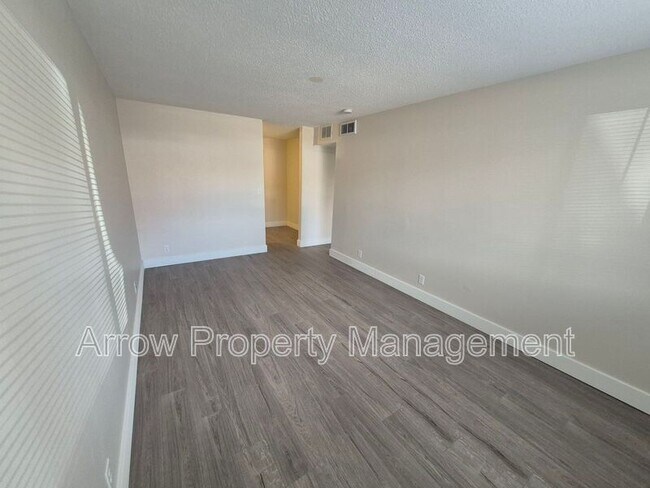 Building Photo - 1315 F St