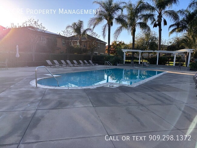 Building Photo - 1869 Flint Ct