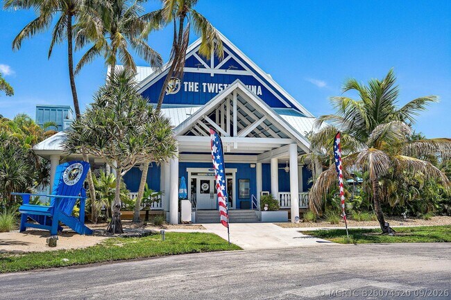 Building Photo - 353 S US Hwy 1