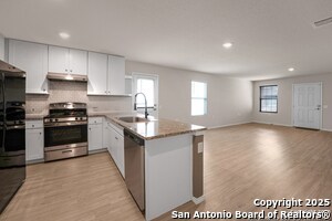 Building Photo - 5631 Apricot Mist