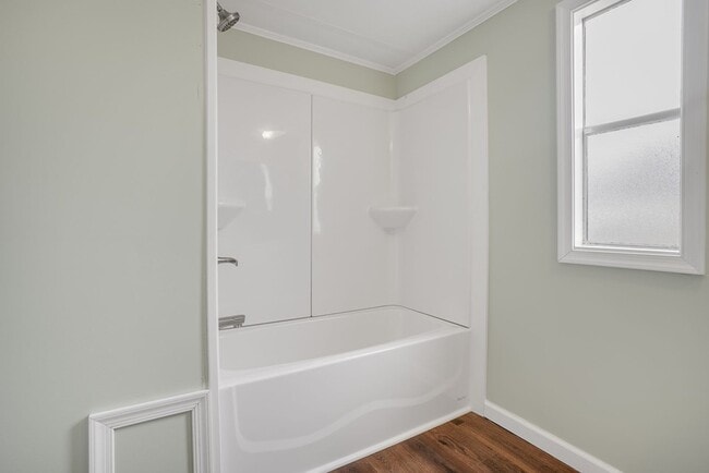 Building Photo - 6266 Magnolia Dr