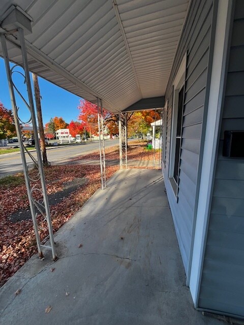 Building Photo - 25 Church St