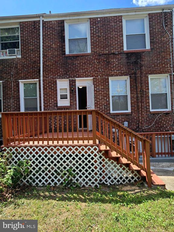 Building Photo - 3516 Erdman Ave