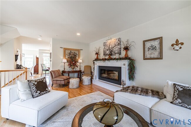 Building Photo - 3921 Liesfeld Pl