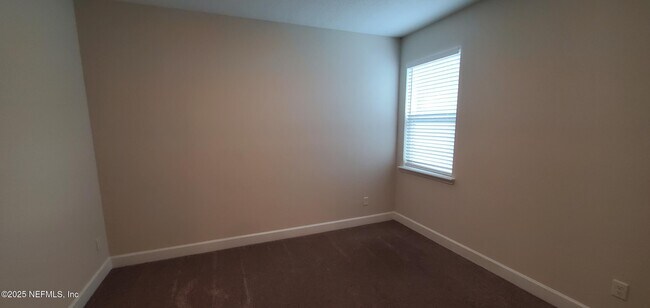 Building Photo - 3432 Auvenshine Wy