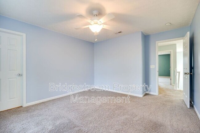 Building Photo - 1875 Prairie Clover Dr