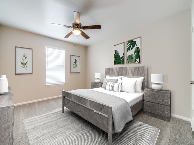 Building Photo - The Oaks Apartments At Medical Center