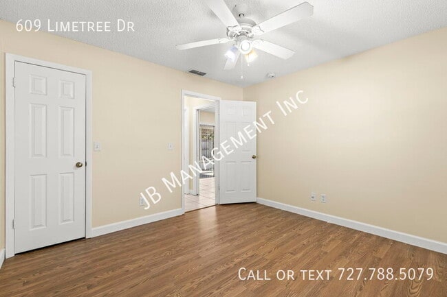 Building Photo - 609 Limetree Dr