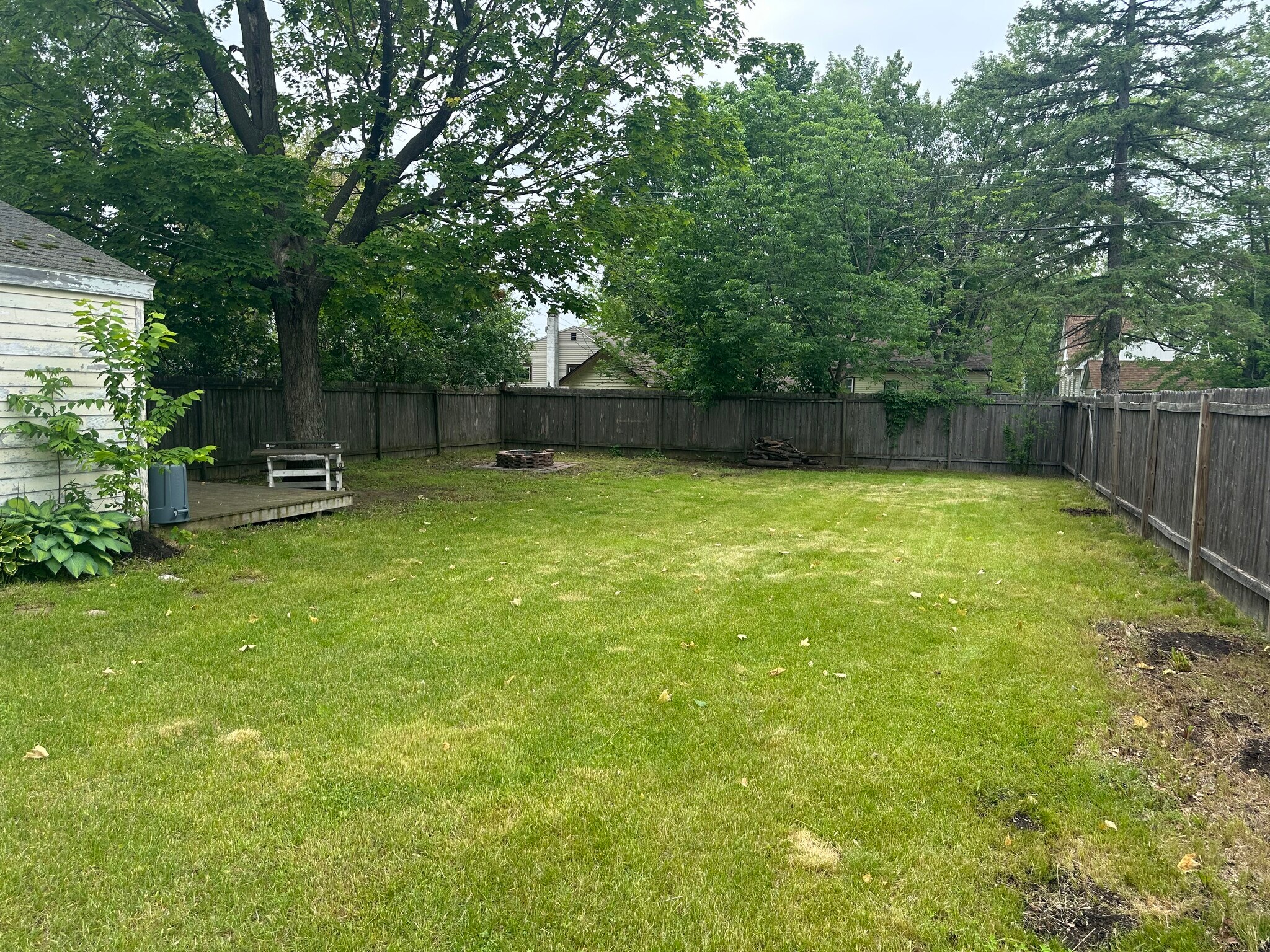 Building Photo - 161 17th St N