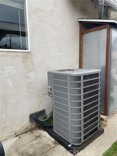 Building Photo - 14473 San Ardo Dr