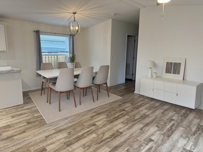 Building Photo - 165 Broadmore Ave NE