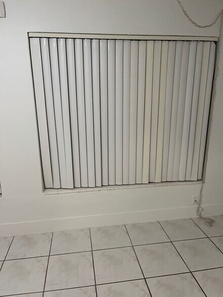 Building Photo - 7775 Panama St