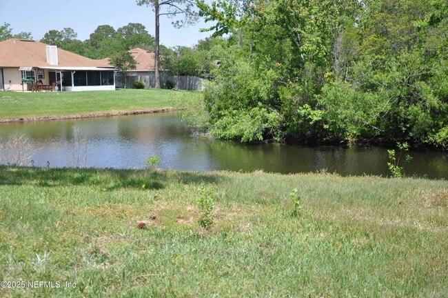 Building Photo - 2105 Hovington Cir W