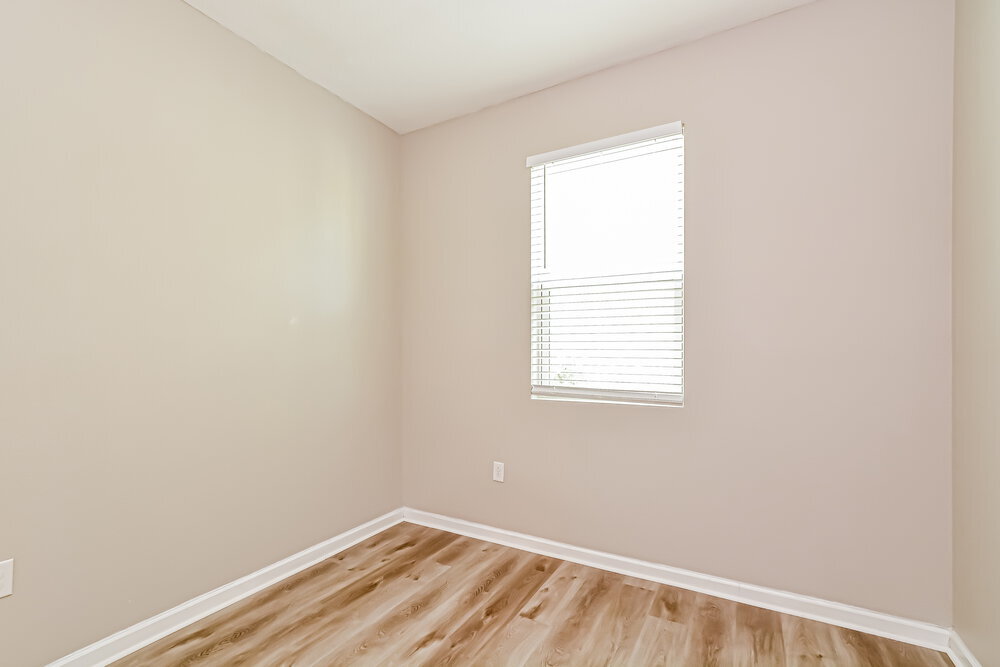 Building Photo - 281 Alford Dr