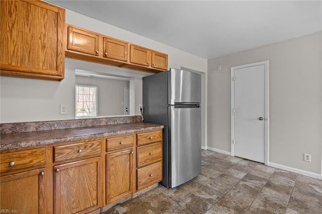 Building Photo - 3324 Kansas Ave