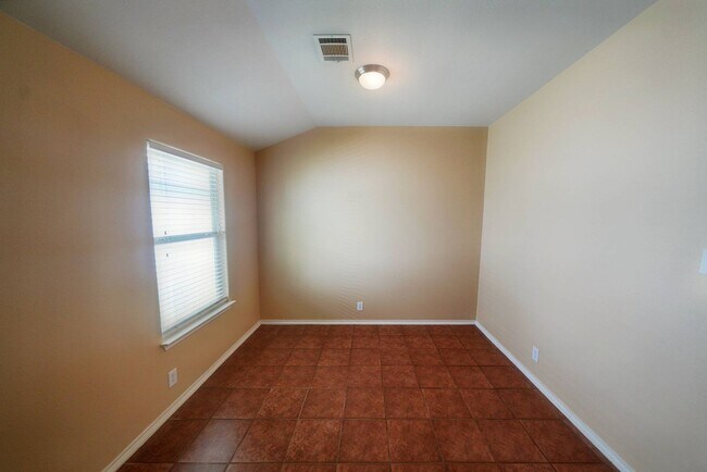 Building Photo - Cozy Home in Cibolo Valley Ranch Now Available - Realtor Commission: $500