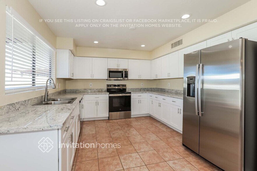 Building Photo - 1538 E Hearne Way