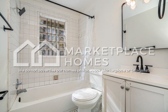 Building Photo - 519 Woodward Ave SE