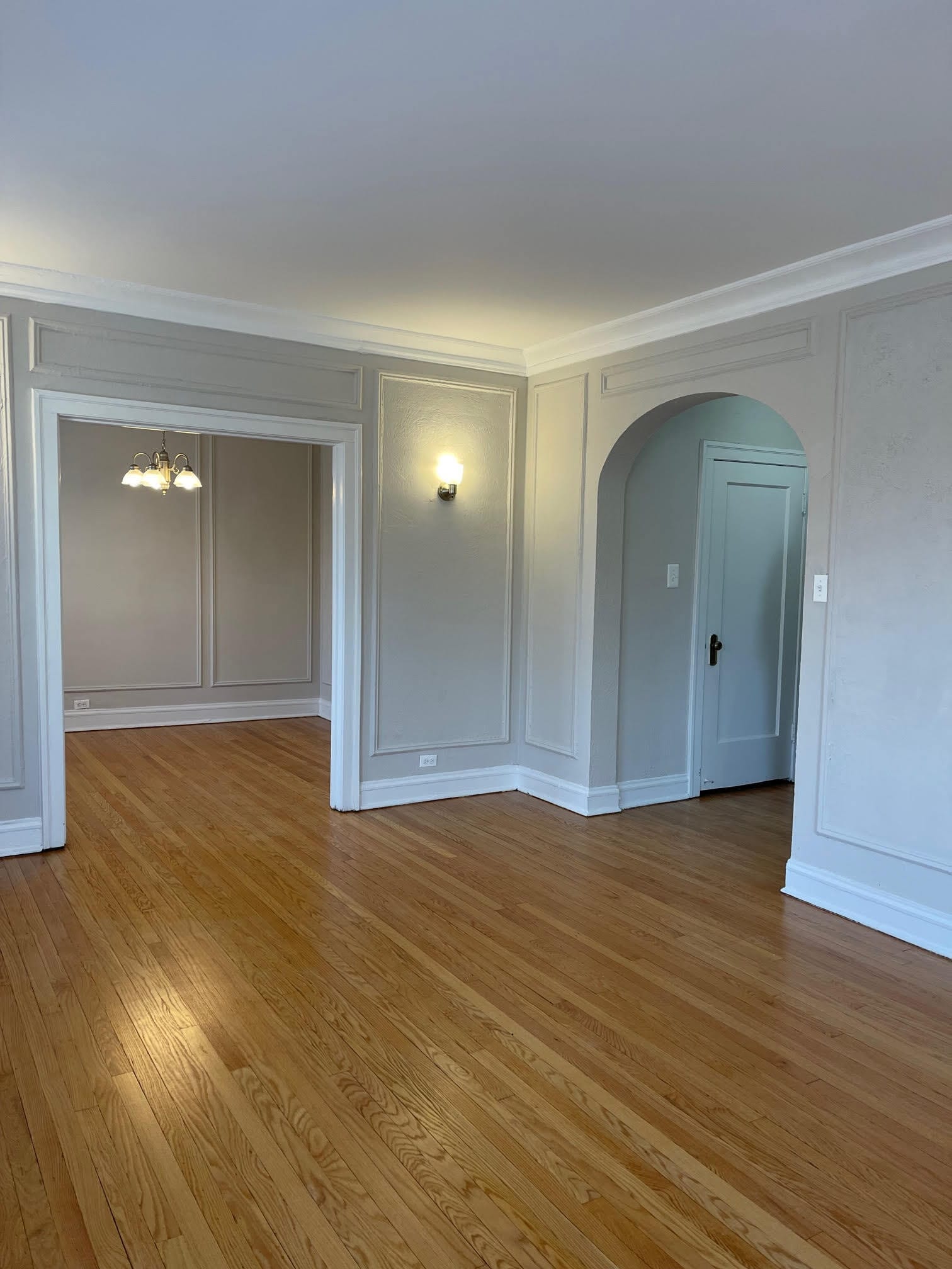 Building Photo - 1637 W Estes Ave