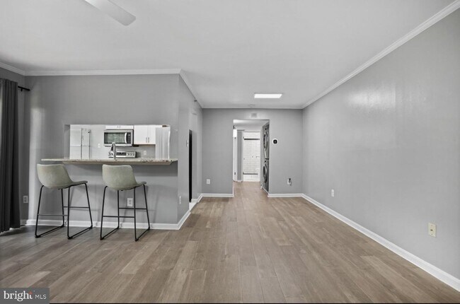 Building Photo - 4 Cedar Valley Pl