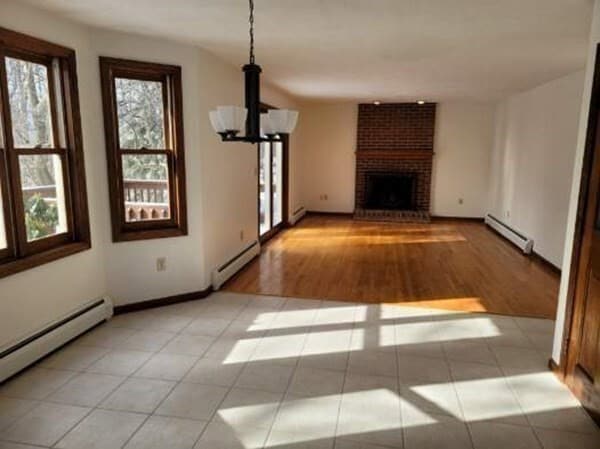 Building Photo - 23 Tattan Farm Rd