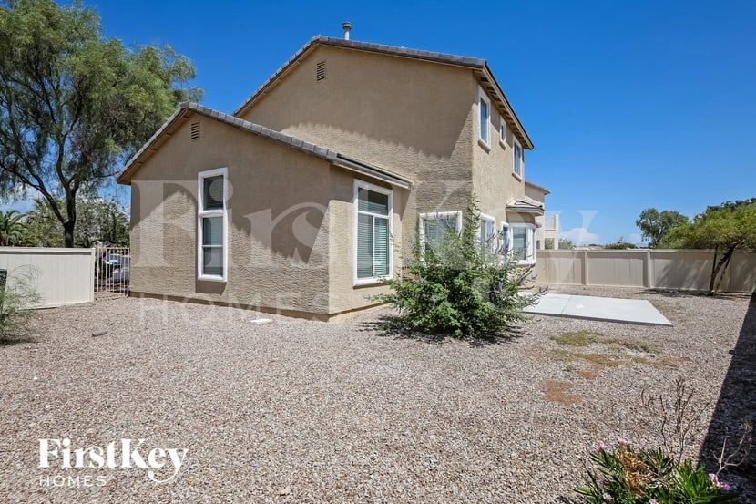 Building Photo - 817 Fort Mandan Ct